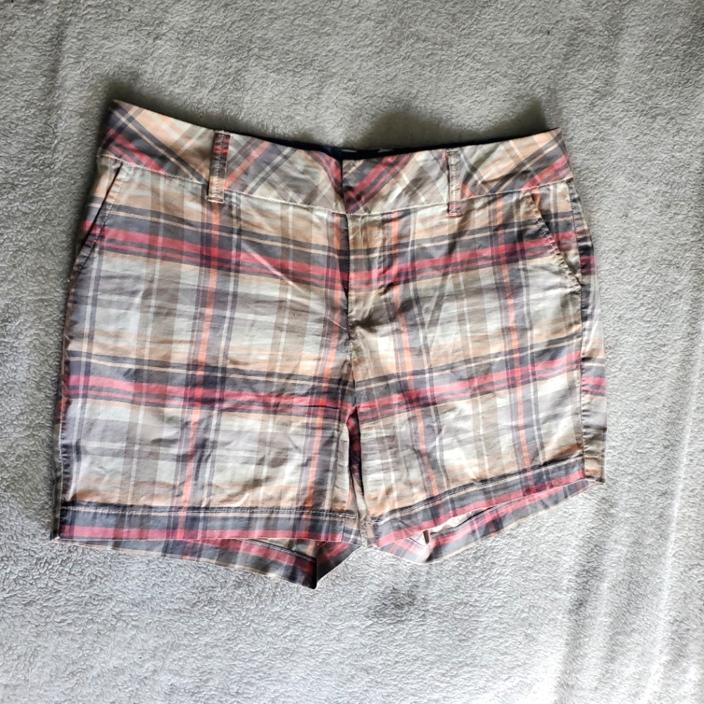 G.H. Bass & Co. Plaid Shorts Camping Preppy Beachy Fishing‎ Hiking